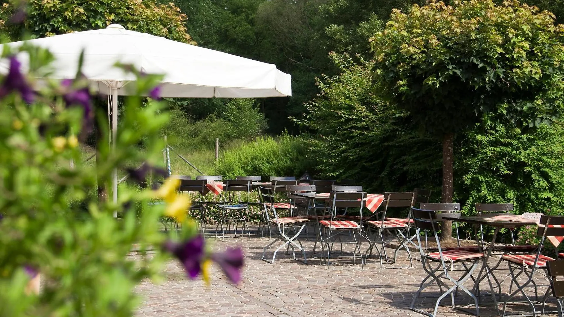 Gasthof & Landhotel Ohrnbachtal Weilbach 3*,  Germany